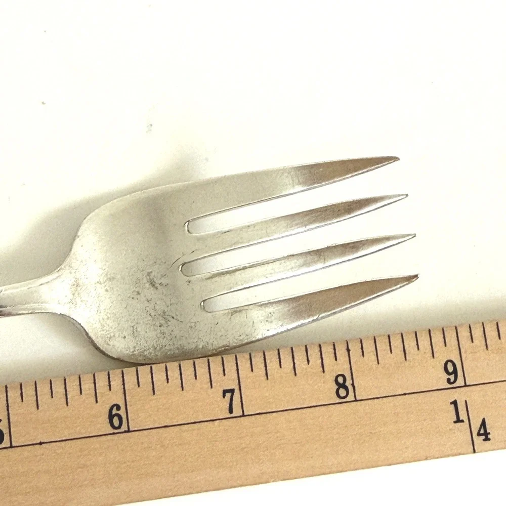 Vintage 1939 Starlight Stratford Plate Cold Meat Serving Fork Silverplate 8 5/8